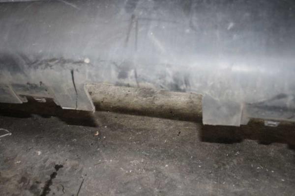 PARE CHOC ARRIERE CITROEN BERLINGO 1996 - 2009 - Vue 4